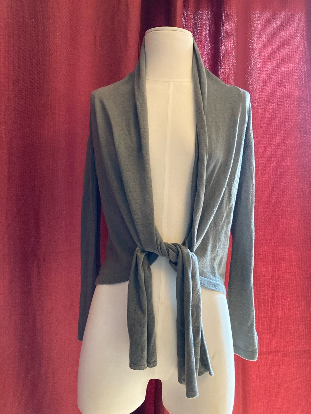 Forever 21 Gray Tie-Front Women's Sweater